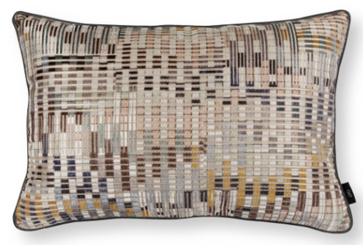 Nyoka Mineral Cushion by Black Edition