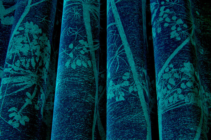 Cow Parsley Velvet Fabric by Cole & Son 