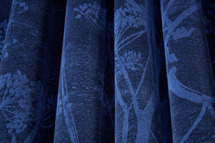 Cow Parsley Velvet Fabric by Cole & Son 