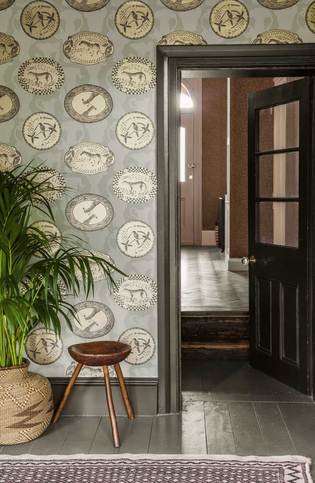 Matrinah Olive Wallcovering by Cole & Son 