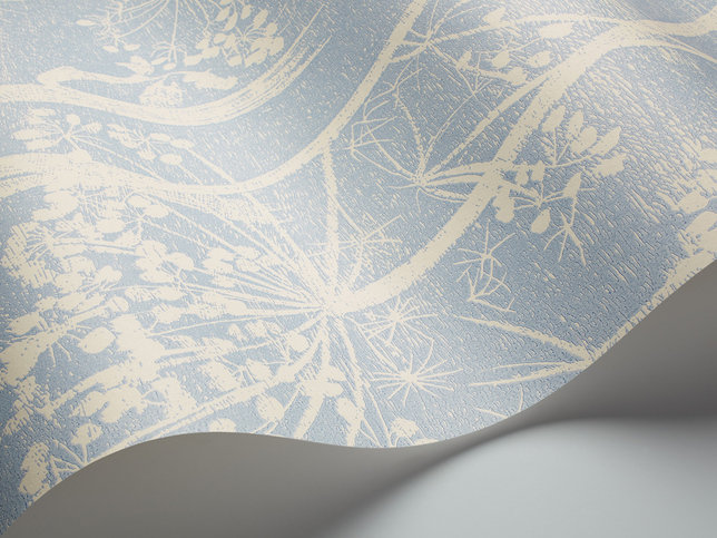 Cow Parsley Wallcovering by Cole & Son 