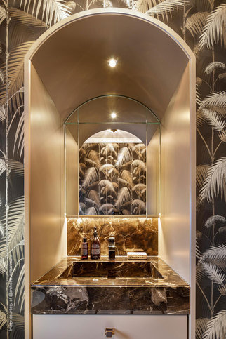 Palm Jungle Wallcovering by Cole & Son