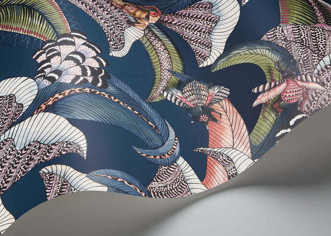 Hoopoe Leaves Wallcovering by Cole & Son 
