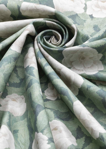 Idyll Roses Linen Union Eau de Nil Fabric by Cole & Son 