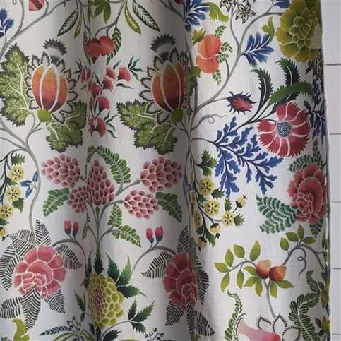 Brocart Decoratif Fuchsia Fabric by Designers Guild 