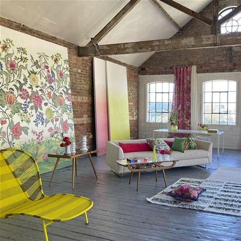 Brocart Decoratif Fuchsia Wallcovering by Designers Guild
