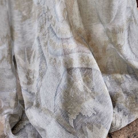 Carlotta Cloud Fabric by Designers Guild 