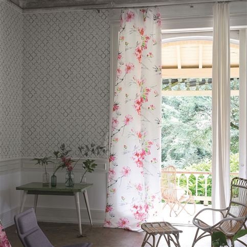 Chinese Trellis Platinum Wallcovering by Designers Guild 