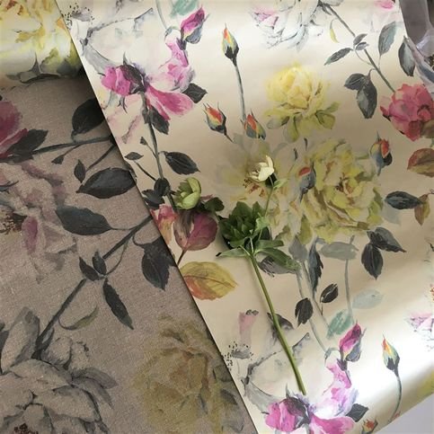 Couture Rose Fuchsia Wallpaper by Designers Guild 