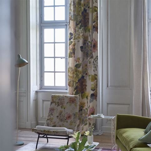 Palace Flower Linen Fabric by Designers Guild 