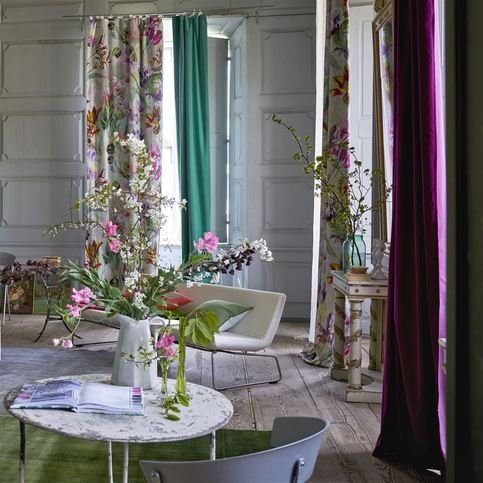 Tulipa Stellata Fuchsia Fabric by Designers Guild 