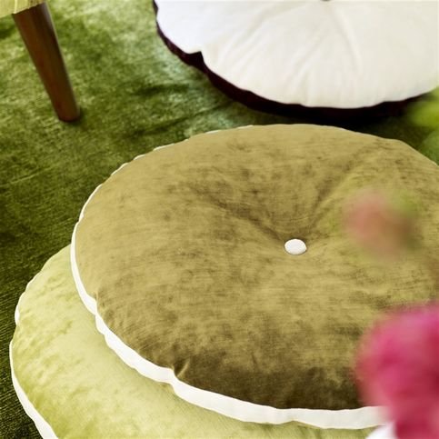 Glenville Chalk Fabric by Designers Guild 