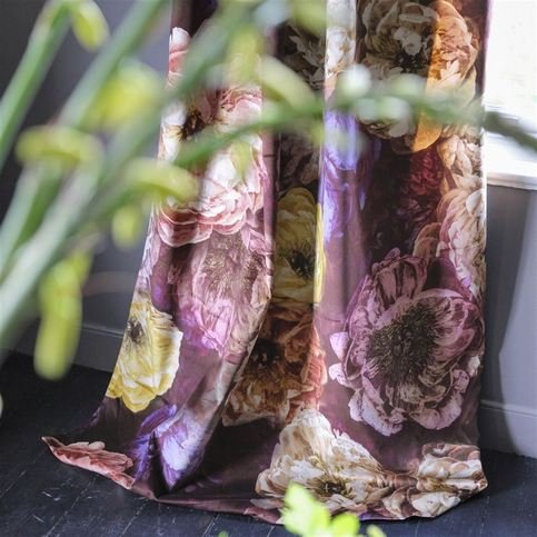 Le Poeme De Fleurs Rosewood Fabric by Designers Guild 