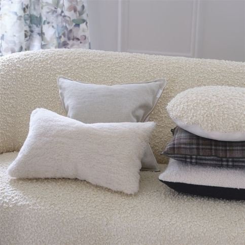 Swaledale Chalk Fabric by Designers Guild 