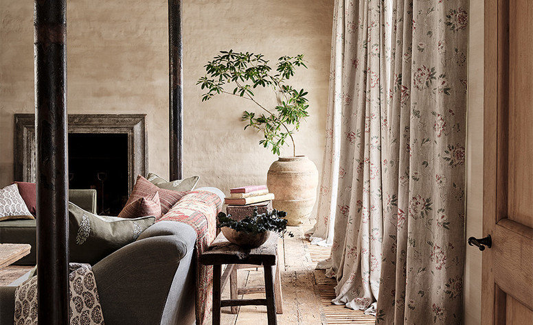 Heritage Linen Indian Blue Fabric by Mark Alexander 