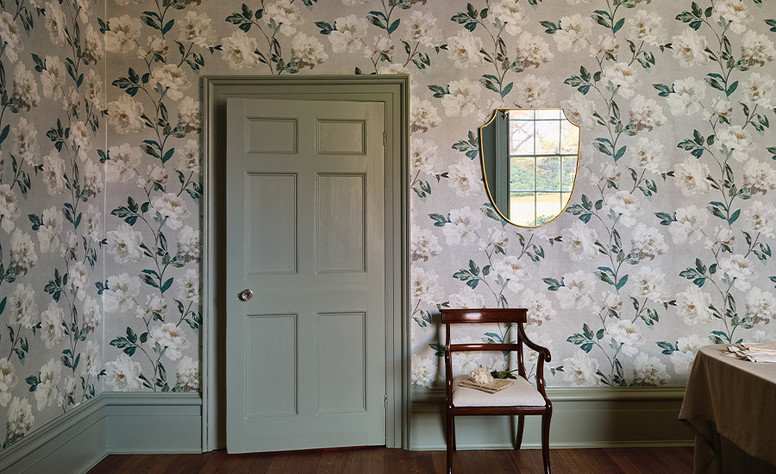 Odelia Wallcovering Silver by Romo