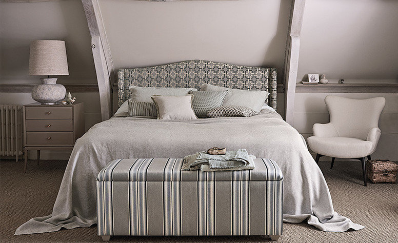 Romo Burford Cirrus Fabric