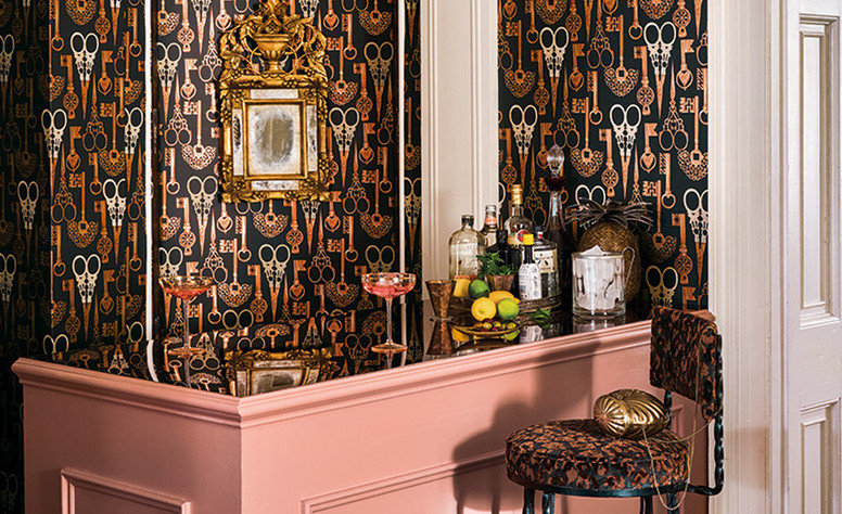 Roxanne Wallcovering Kohl by Temperley London x Romo