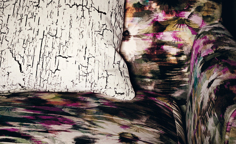 Black Edition Kansai Velvet Zinnia Fabric