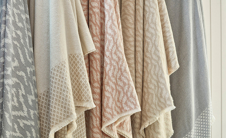 Arden Throw Putty by Villa Nova