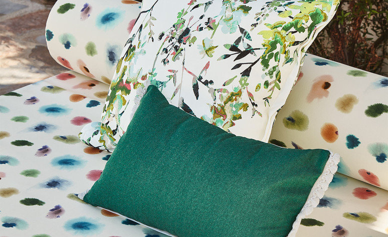 Aruba Outdoor Emerald Fabric by Villa Nova 