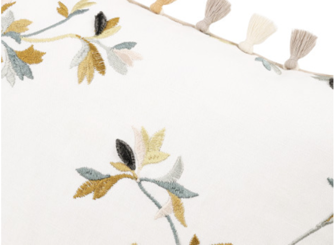 Aurea Cushion Meadow by Villa Nova