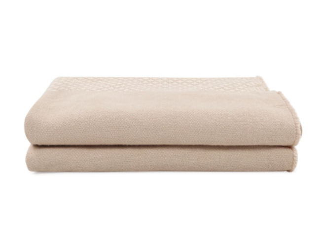 Lea Throw Putty by Villa Nova