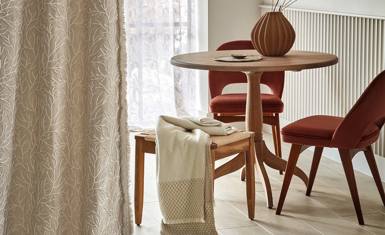 Lea Throw Putty by Villa Nova