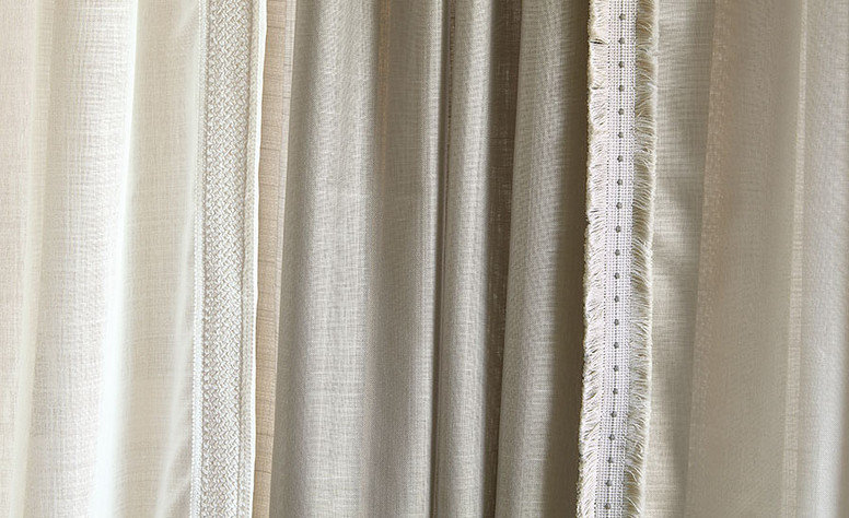 Pelli FR Pigeon Fabric by Villa Nova 