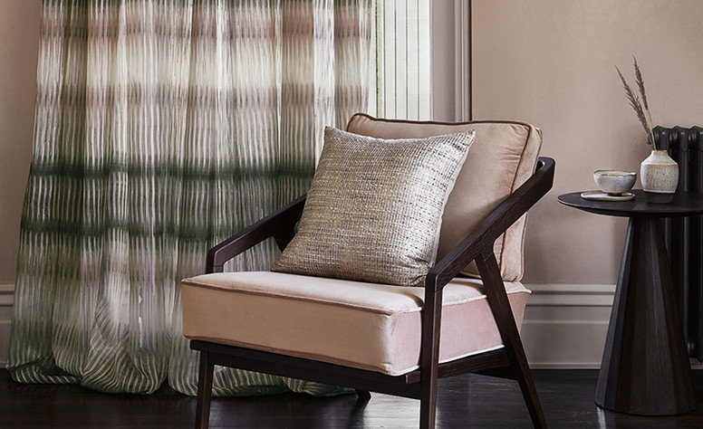 Rio Violette Fabric by Villa Nova 