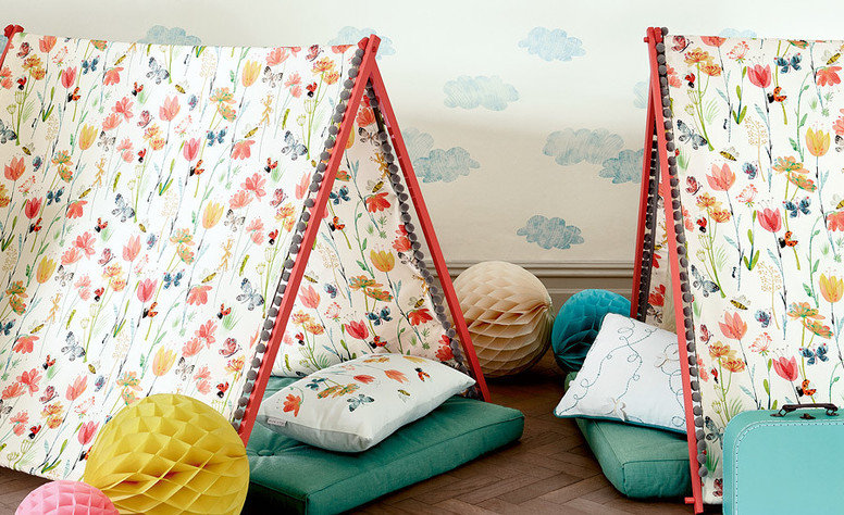 Busy Buzzy Fabric by Villa Nova 