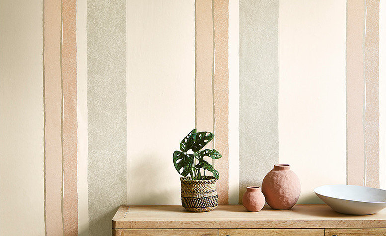 Stipa Blush Wallcovering by Villa Nova