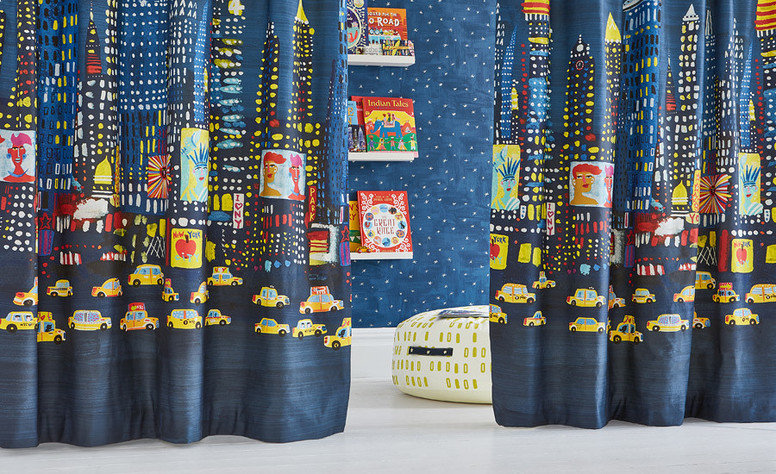 Twinkle Twinkle Wallcovering Night by Villa Nova